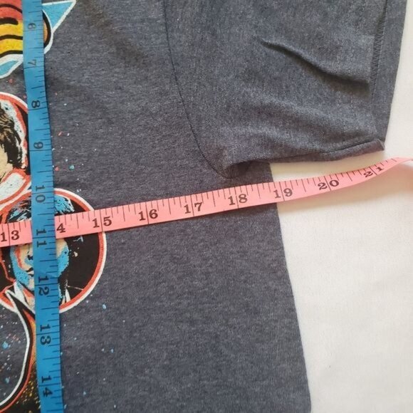 STAR WARS Mens T-Shirt Medium Rebels Yoda Skywalker Chewy Han Disney Mandalorian - Picture 5 of 7